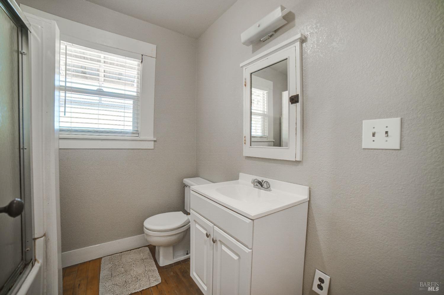 Detail Gallery Image 21 of 37 For 4344 Walker Ave, Santa Rosa,  CA 95407 - 3 Beds | 1 Baths