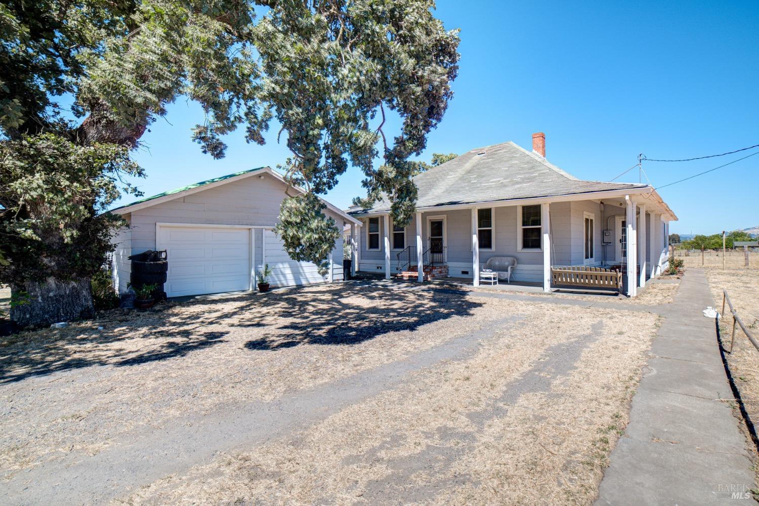 Detail Gallery Image 2 of 37 For 4344 Walker Ave, Santa Rosa,  CA 95407 - 3 Beds | 1 Baths