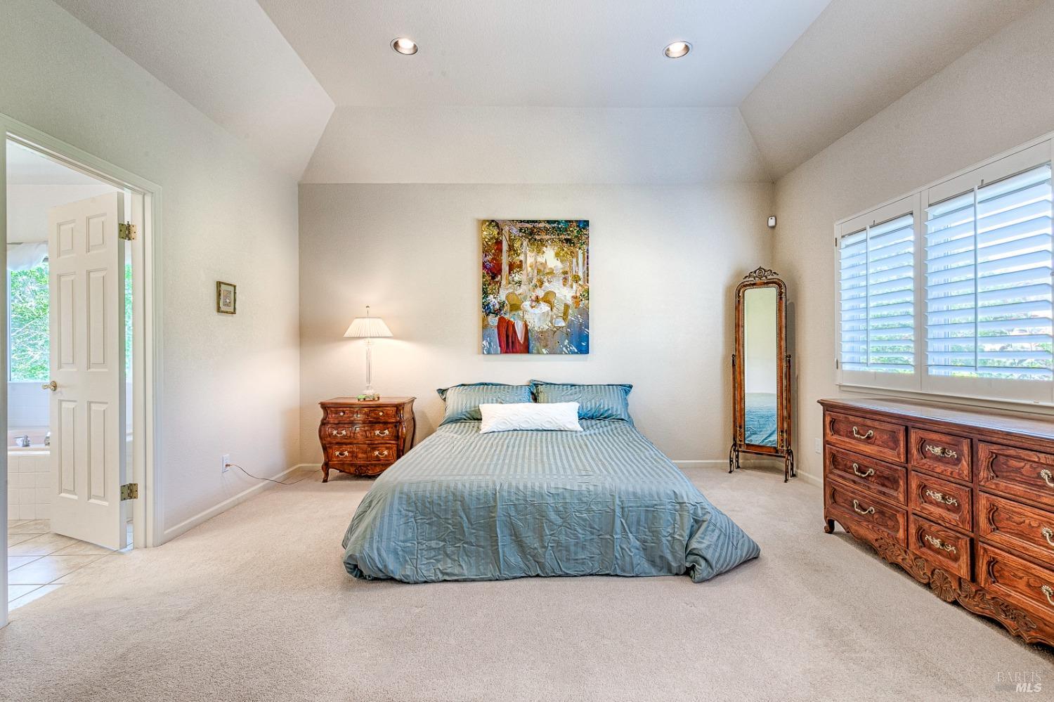 Detail Gallery Image 33 of 58 For 6273 Meadowstone Dr, Santa Rosa,  CA 95409 - 3 Beds | 2/1 Baths