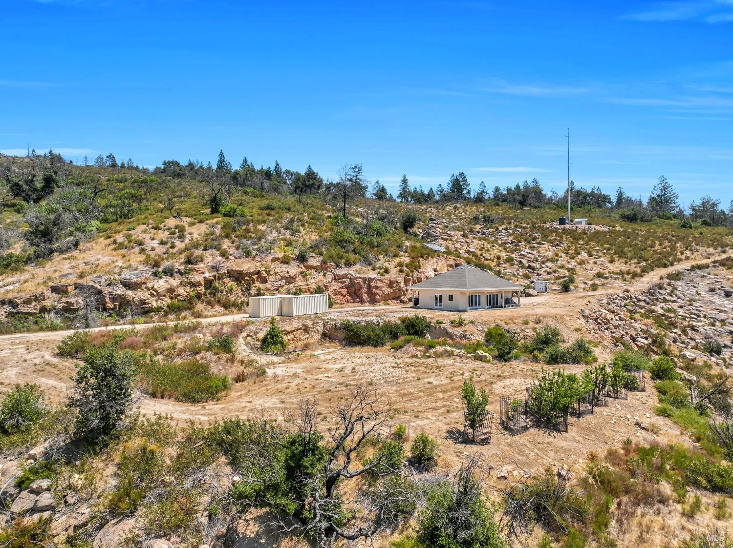 Detail Gallery Image 5 of 31 For 775 Deer Park Rd, Saint Helena,  CA 94574 - 2 Beds | 2 Baths