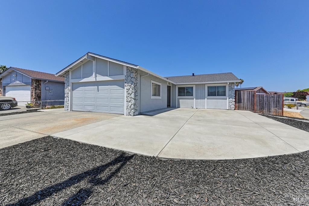 Detail Gallery Image 1 of 1 For 1398 Severus Dr, Vallejo,  CA 94589 - 3 Beds | 2 Baths