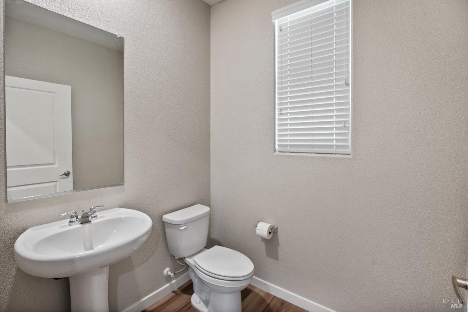 Detail Gallery Image 11 of 27 For 2243 Lavender Pl, Rio Vista,  CA 94571 - 2 Beds | 2/1 Baths