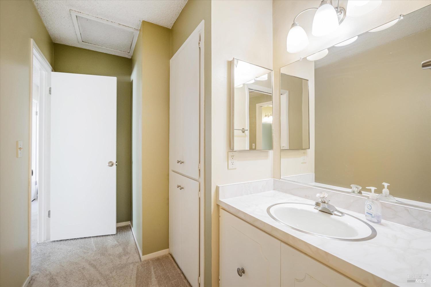 Detail Gallery Image 28 of 39 For 43 Aspen Meadows Cir, Santa Rosa,  CA 95409 - 2 Beds | 1 Baths