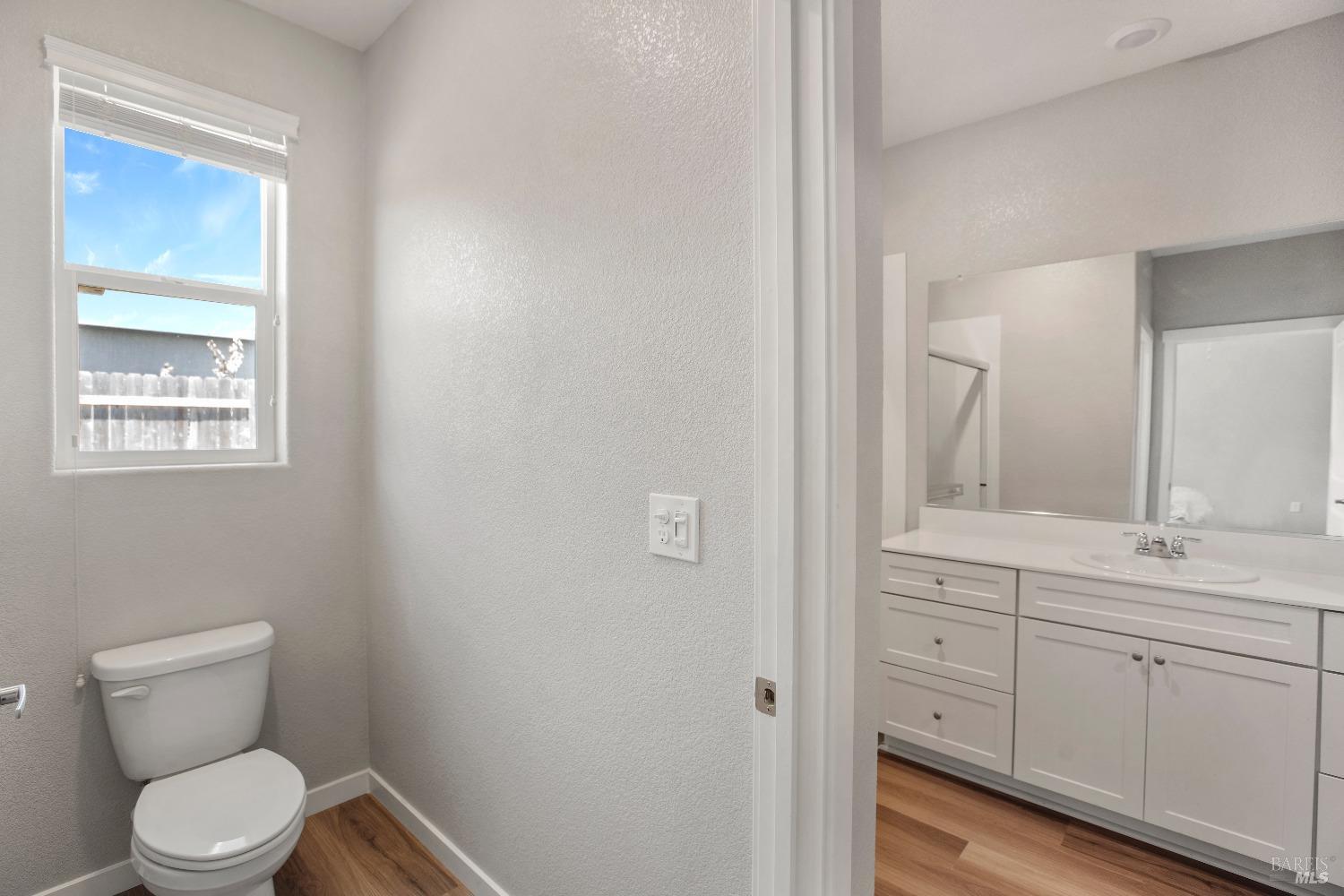 Detail Gallery Image 18 of 27 For 2243 Lavender Pl, Rio Vista,  CA 94571 - 2 Beds | 2/1 Baths