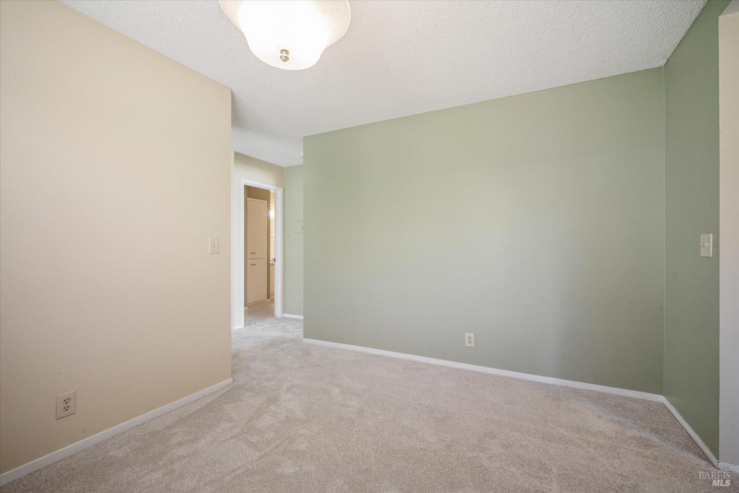 Detail Gallery Image 21 of 39 For 43 Aspen Meadows Cir, Santa Rosa,  CA 95409 - 2 Beds | 1 Baths