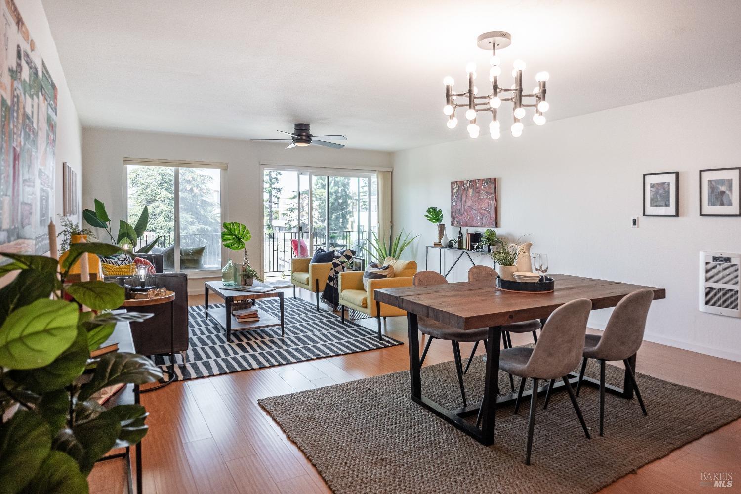 Detail Gallery Image 1 of 31 For 199 Montecito Ave #306,  Oakland,  CA 94610 - 2 Beds | 2 Baths