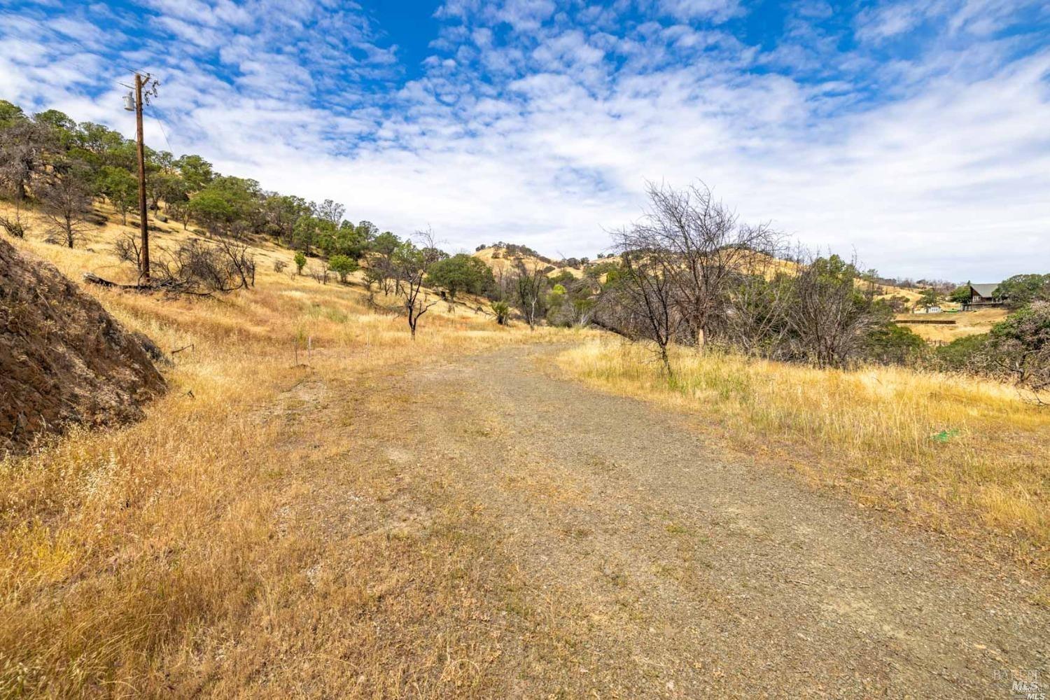 Meadowbrook Lane, Vacaville, California image 6