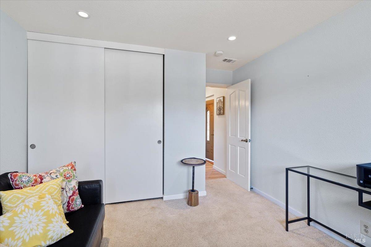 Detail Gallery Image 16 of 35 For 112 Aragon Ct, Vallejo,  CA 94591 - 3 Beds | 2 Baths