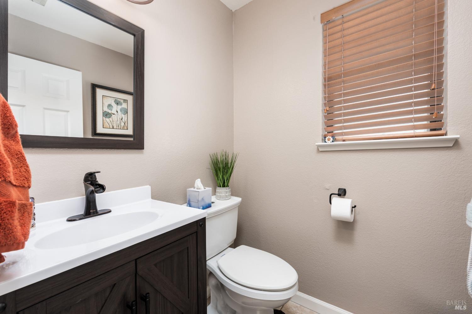 Detail Gallery Image 22 of 49 For 8409 Kobert Ct, Winters,  CA 95694 - 3 Beds | 2/1 Baths