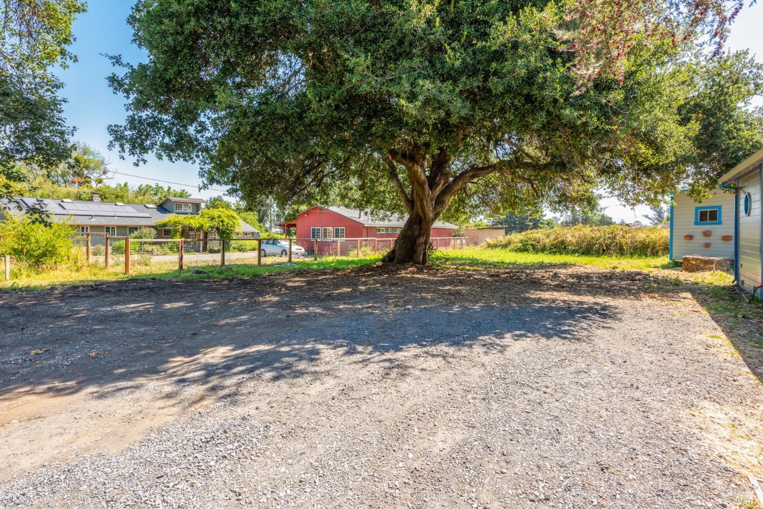 Detail Gallery Image 28 of 36 For 4660 Hessel Rd, Sebastopol,  CA 95472 - 2 Beds | 1 Baths