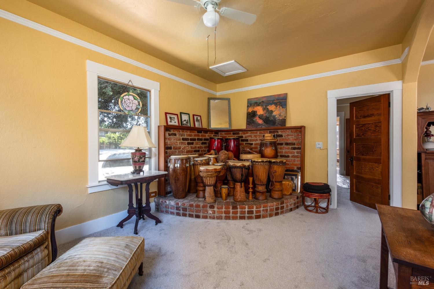 Detail Gallery Image 7 of 36 For 4660 Hessel Rd, Sebastopol,  CA 95472 - 2 Beds | 1 Baths