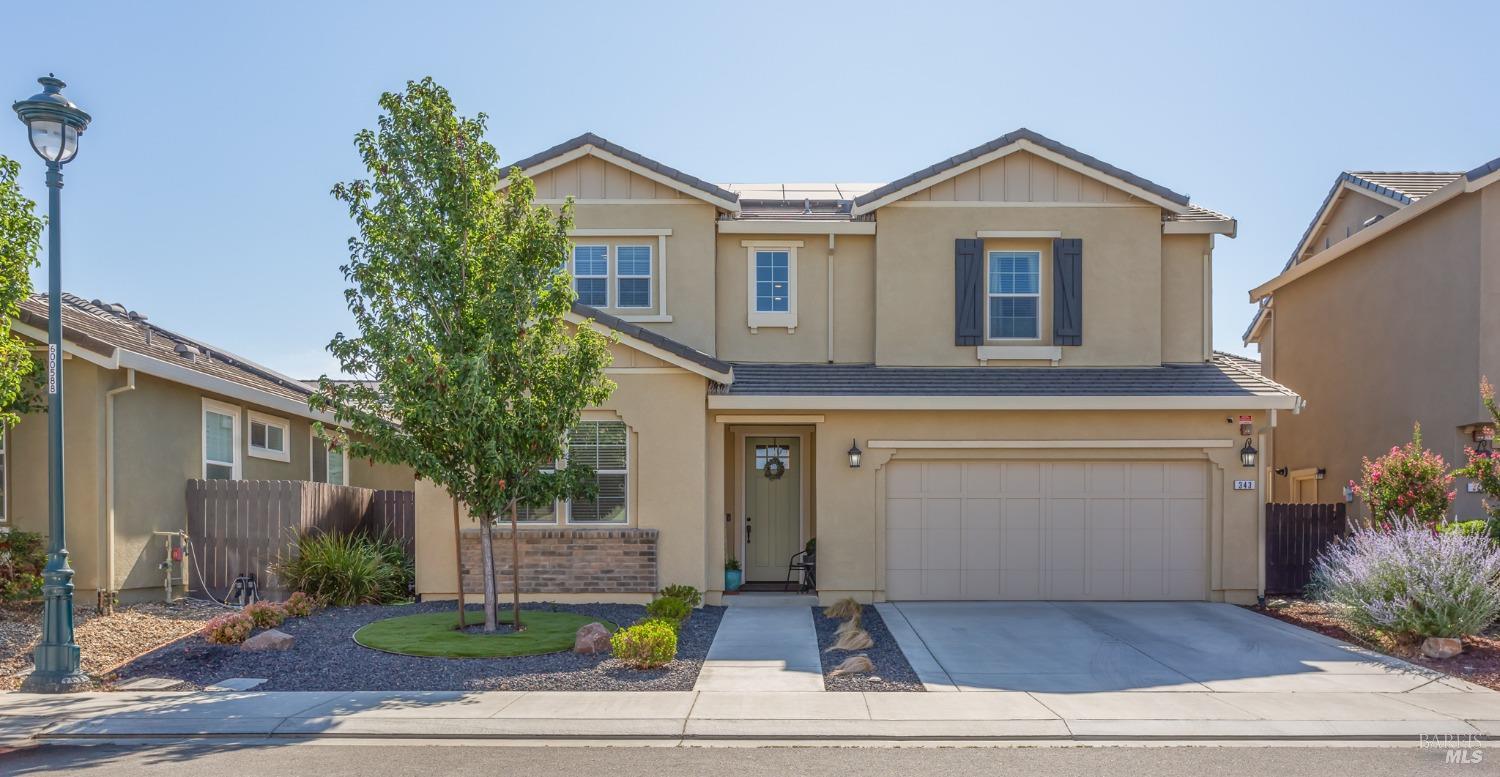 Detail Gallery Image 1 of 1 For 343 Marigold Dr, Vacaville,  CA 95687 - 4 Beds | 3/1 Baths