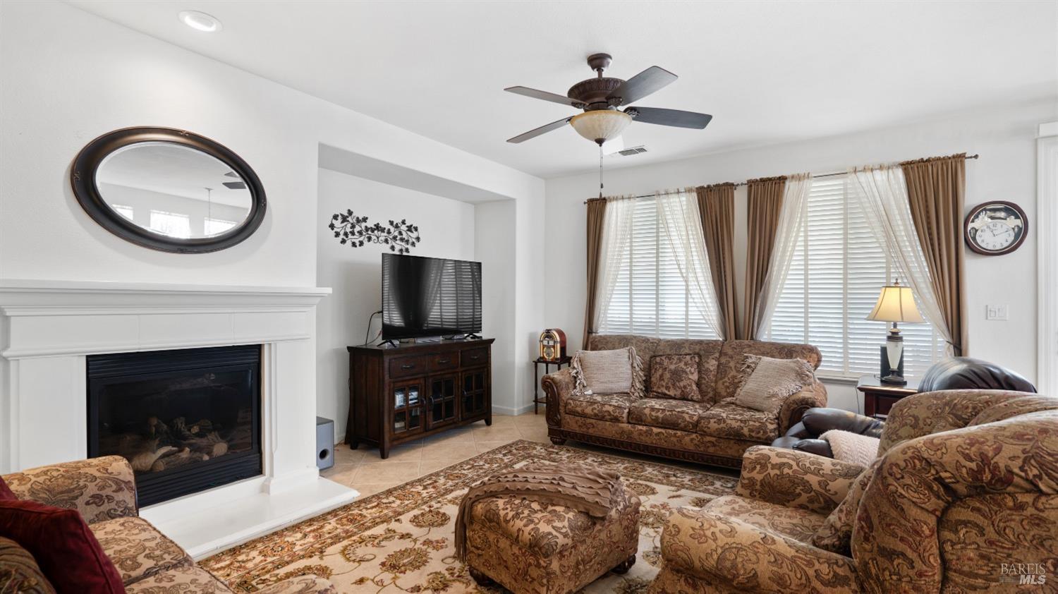 Detail Gallery Image 10 of 41 For 104 Pebble Beach Dr, Rio Vista,  CA 94571 - 2 Beds | 2 Baths