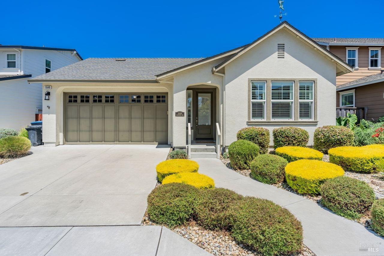 Detail Gallery Image 1 of 1 For 1648 Wildflower Way, Rohnert Park,  CA 94928 - 3 Beds | 2/1 Baths