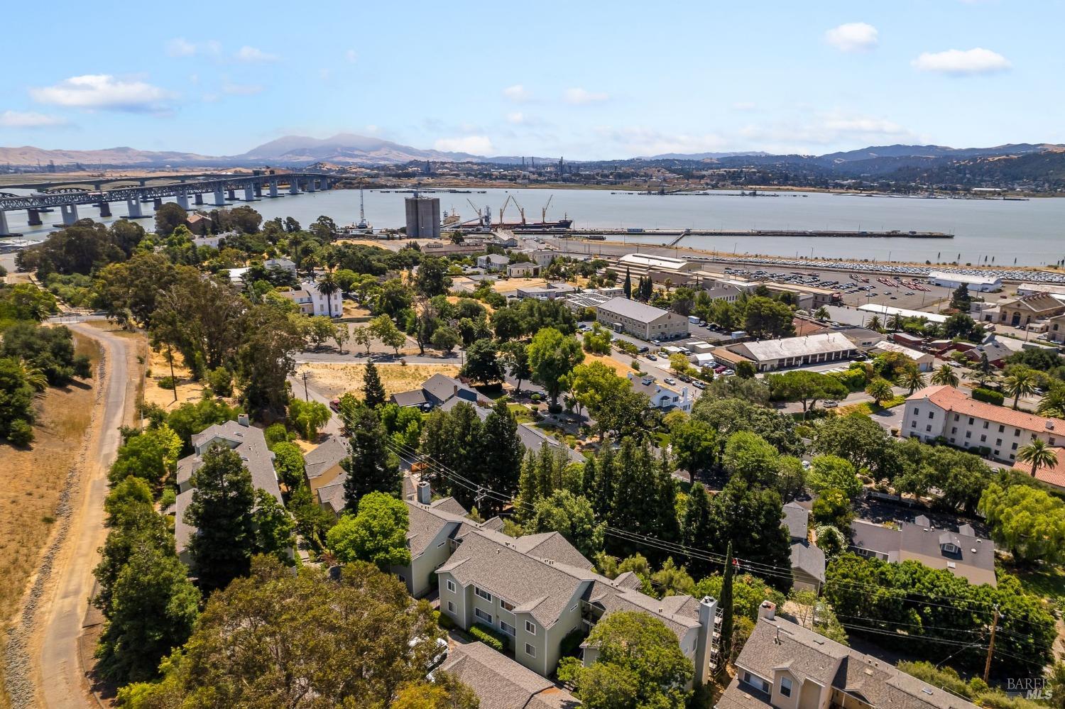 Detail Gallery Image 30 of 34 For 735 Buchanan St #114,  Benicia,  CA 94510 - 2 Beds | 2 Baths