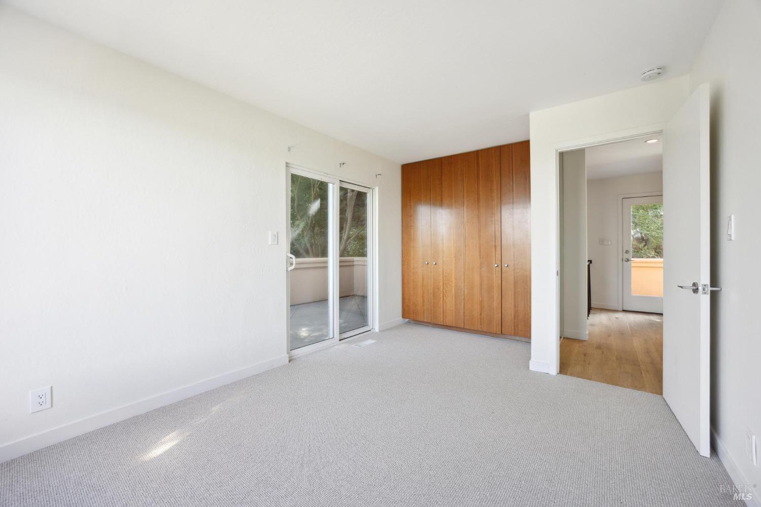 Detail Gallery Image 29 of 45 For 109 Filbert Ave #B,  Sausalito,  CA 94965 - 2 Beds | 2 Baths