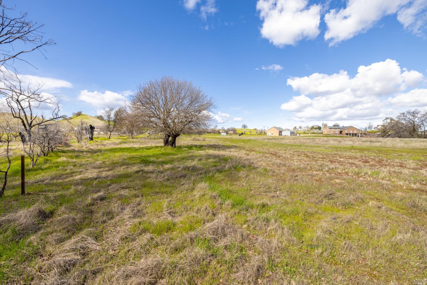 Detail Gallery Image 9 of 40 For 6 English Creek Ln, Vacaville,  CA 95688 - – Beds | – Baths