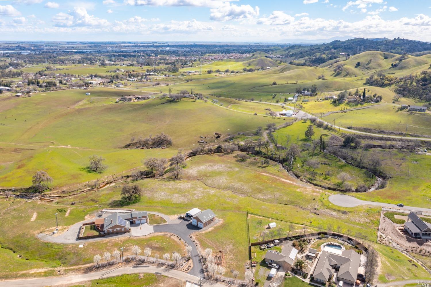 Detail Gallery Image 32 of 40 For 6 English Creek Ln, Vacaville,  CA 95688 - – Beds | – Baths