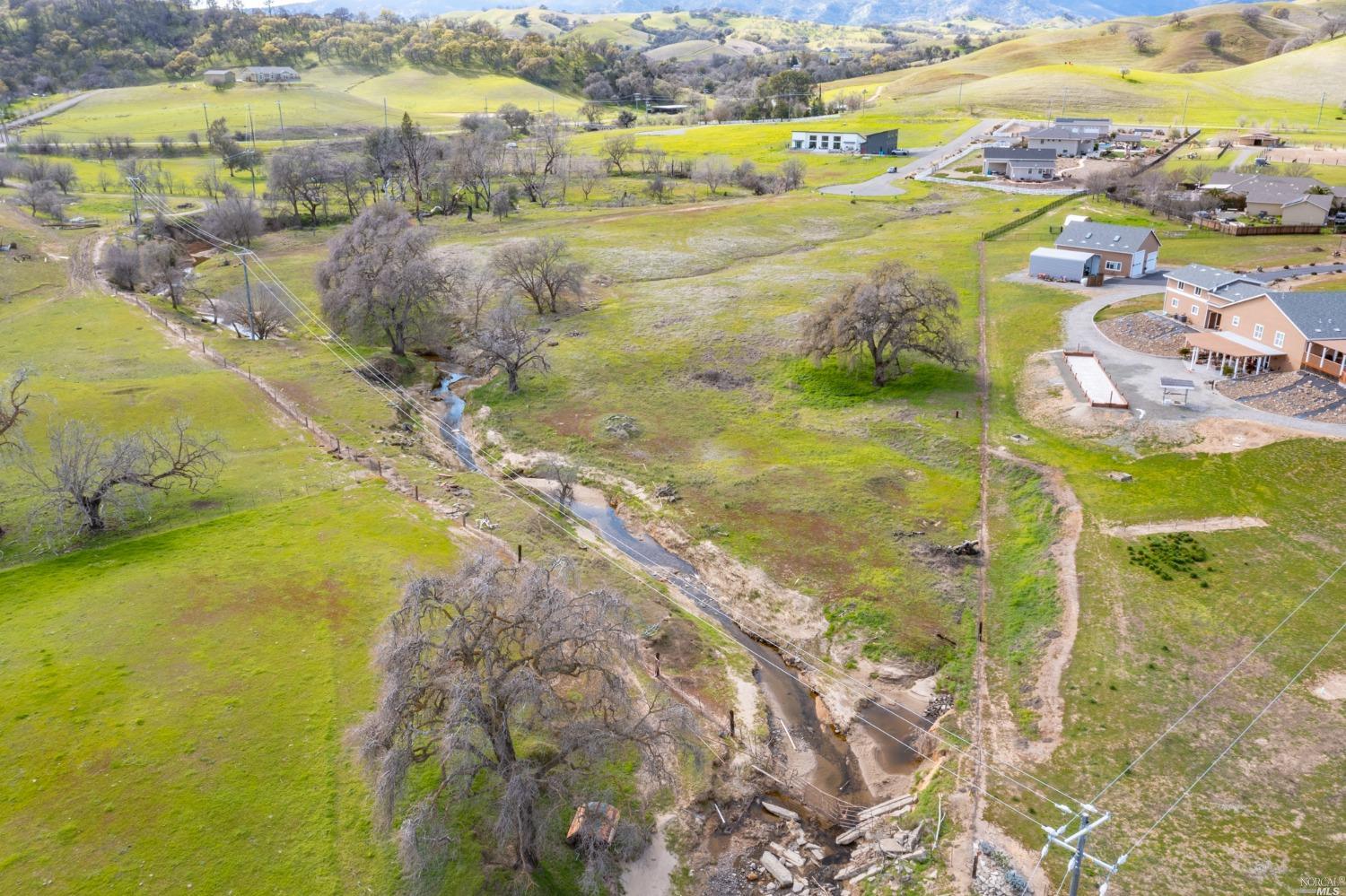 Detail Gallery Image 37 of 39 For 5 English Creek Ln, Vacaville,  CA 95688 - – Beds | – Baths