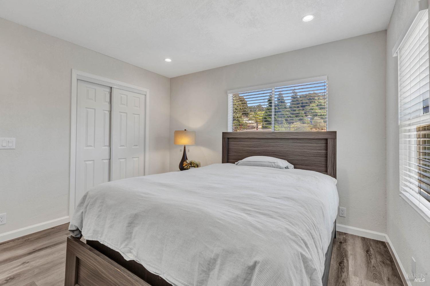 Detail Gallery Image 25 of 44 For 683 Appian Way, El Sobrante,  CA 94803 - 3 Beds | 2 Baths