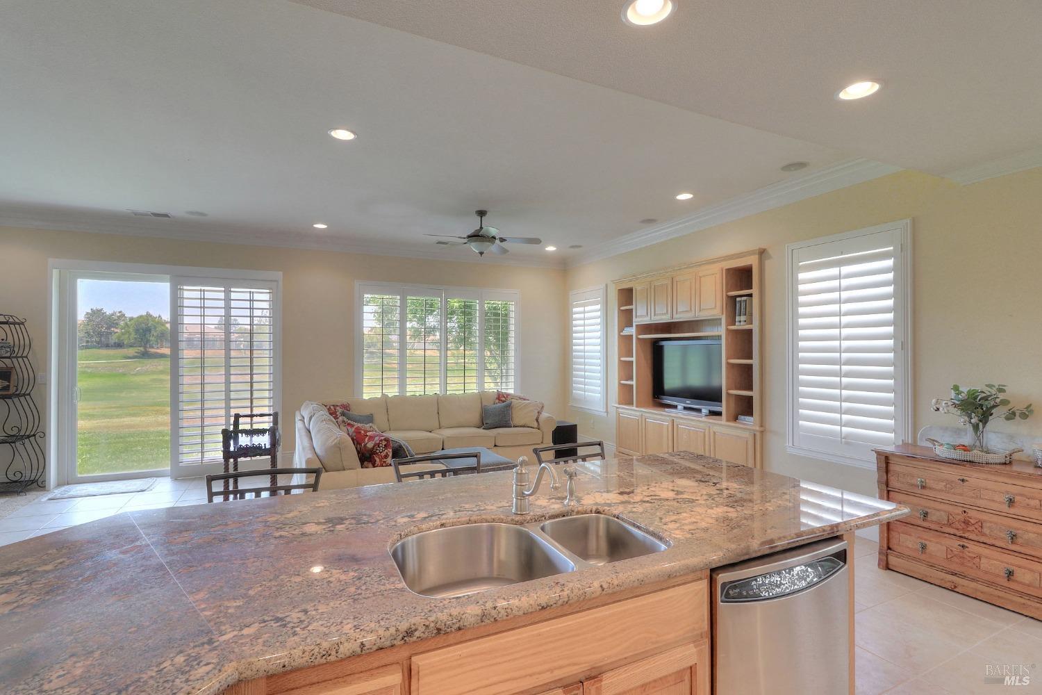 Detail Gallery Image 28 of 99 For 321 Spyglass Dr, Rio Vista,  CA 94571 - 2 Beds | 2/1 Baths