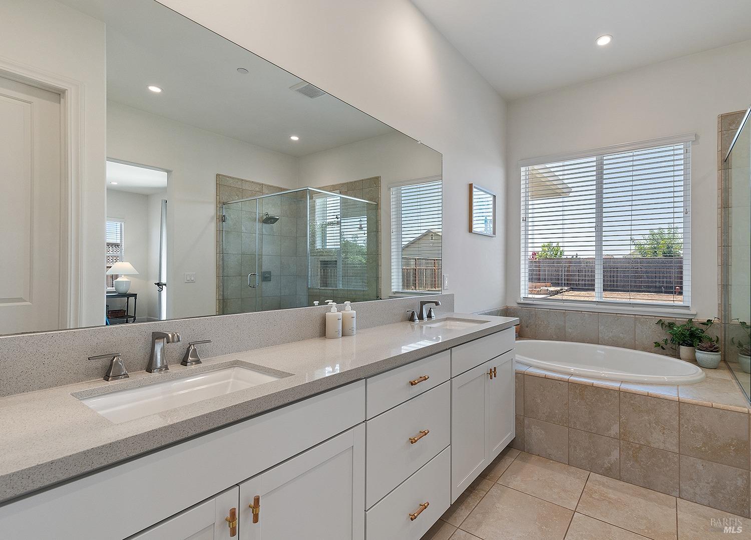 Detail Gallery Image 22 of 39 For 114 Oxford Ct, Santa Rosa,  CA 95403 - 3 Beds | 2 Baths