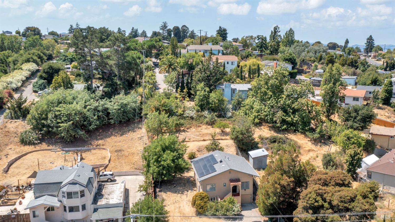 Detail Gallery Image 44 of 44 For 683 Appian Way, El Sobrante,  CA 94803 - 3 Beds | 2 Baths