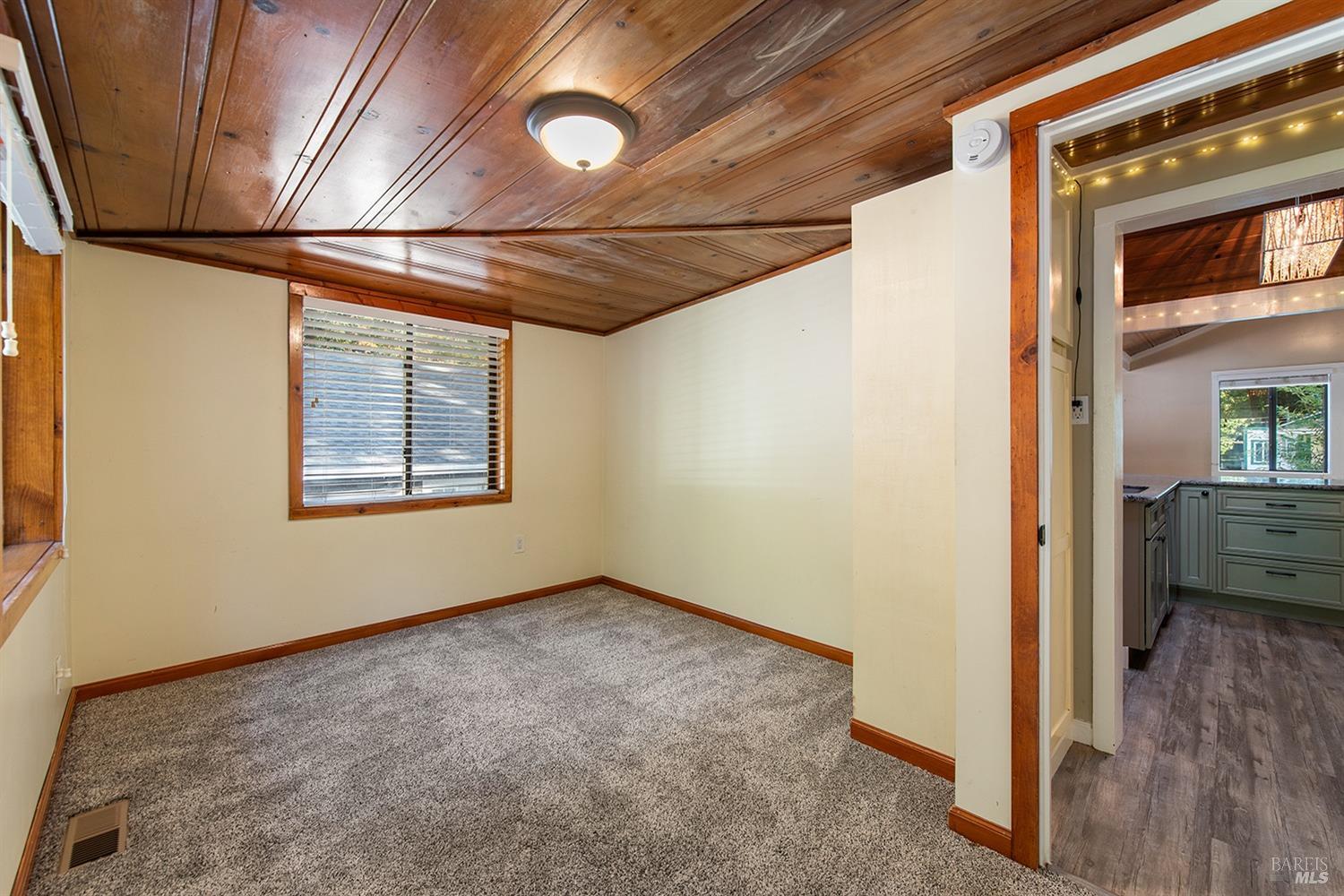 Detail Gallery Image 34 of 62 For 14291 Laurel Rd, Guerneville,  CA 95446 - 2 Beds | 2/1 Baths