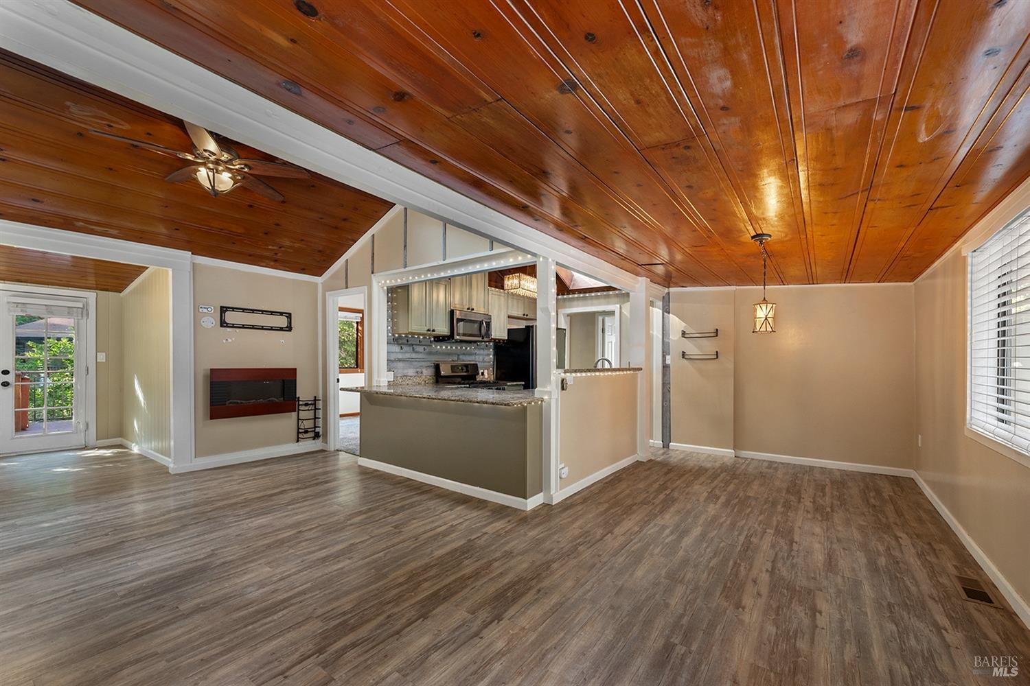 Detail Gallery Image 25 of 62 For 14291 Laurel Rd, Guerneville,  CA 95446 - 2 Beds | 2/1 Baths