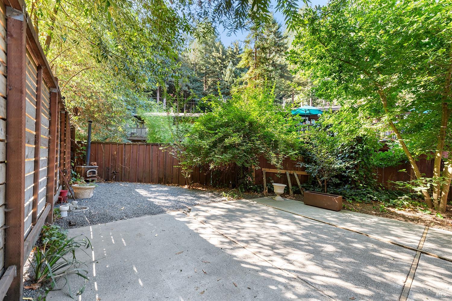 Detail Gallery Image 54 of 62 For 14291 Laurel Rd, Guerneville,  CA 95446 - 2 Beds | 2/1 Baths