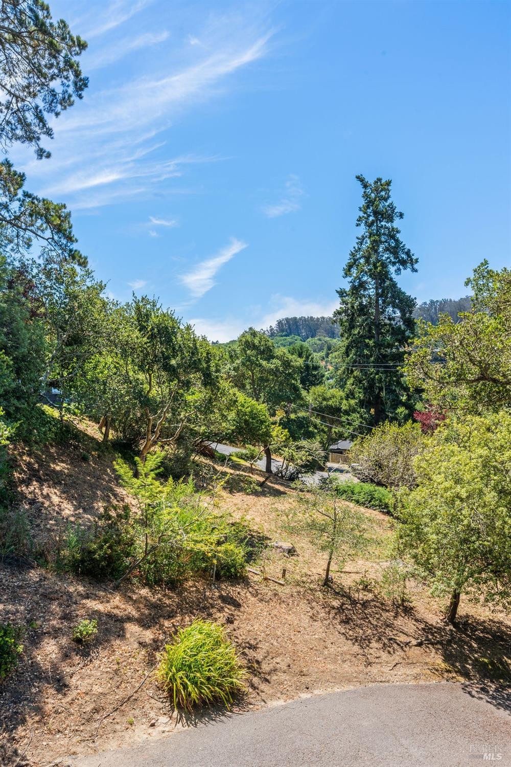 Detail Gallery Image 30 of 31 For 508 Midvale Way, Mill Valley,  CA 94941 - 4 Beds | 3 Baths