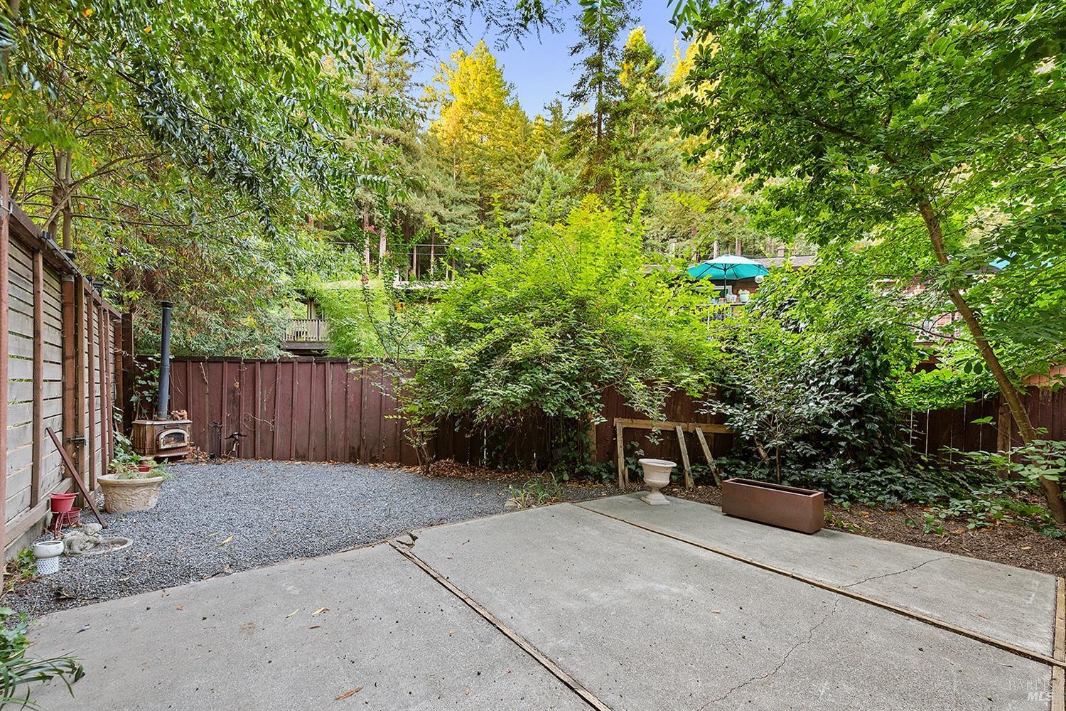 Detail Gallery Image 50 of 62 For 14291 Laurel Rd, Guerneville,  CA 95446 - 2 Beds | 2/1 Baths