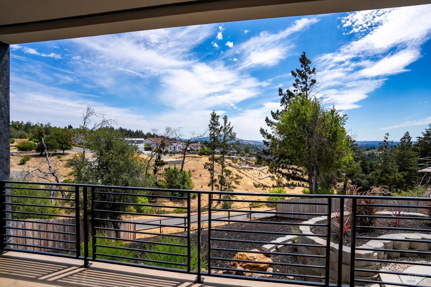 Detail Gallery Image 62 of 80 For 3624 Incantare Ct, Santa Rosa,  CA 95404 - 6 Beds | 4/1 Baths