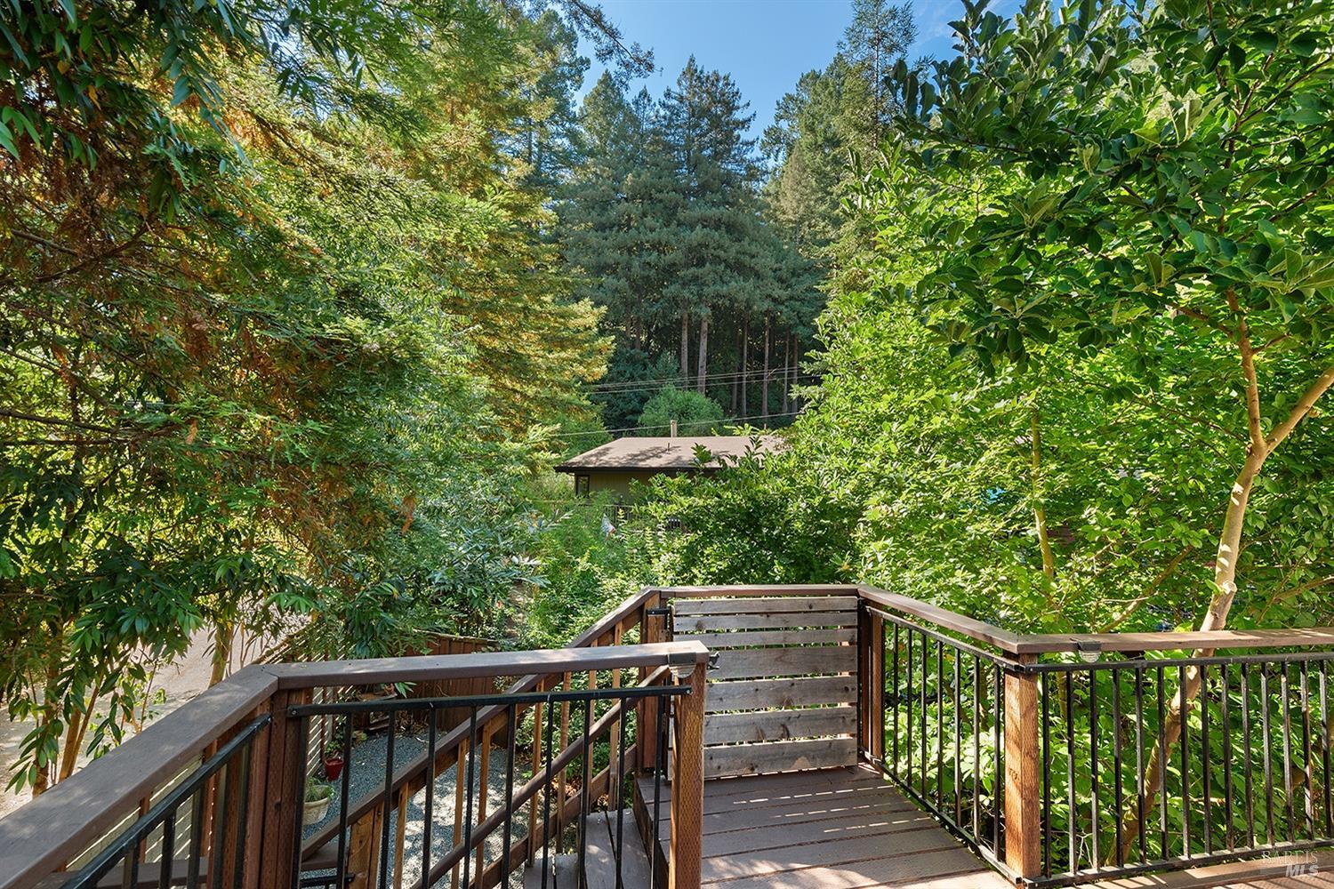 Detail Gallery Image 47 of 62 For 14291 Laurel Rd, Guerneville,  CA 95446 - 2 Beds | 2/1 Baths