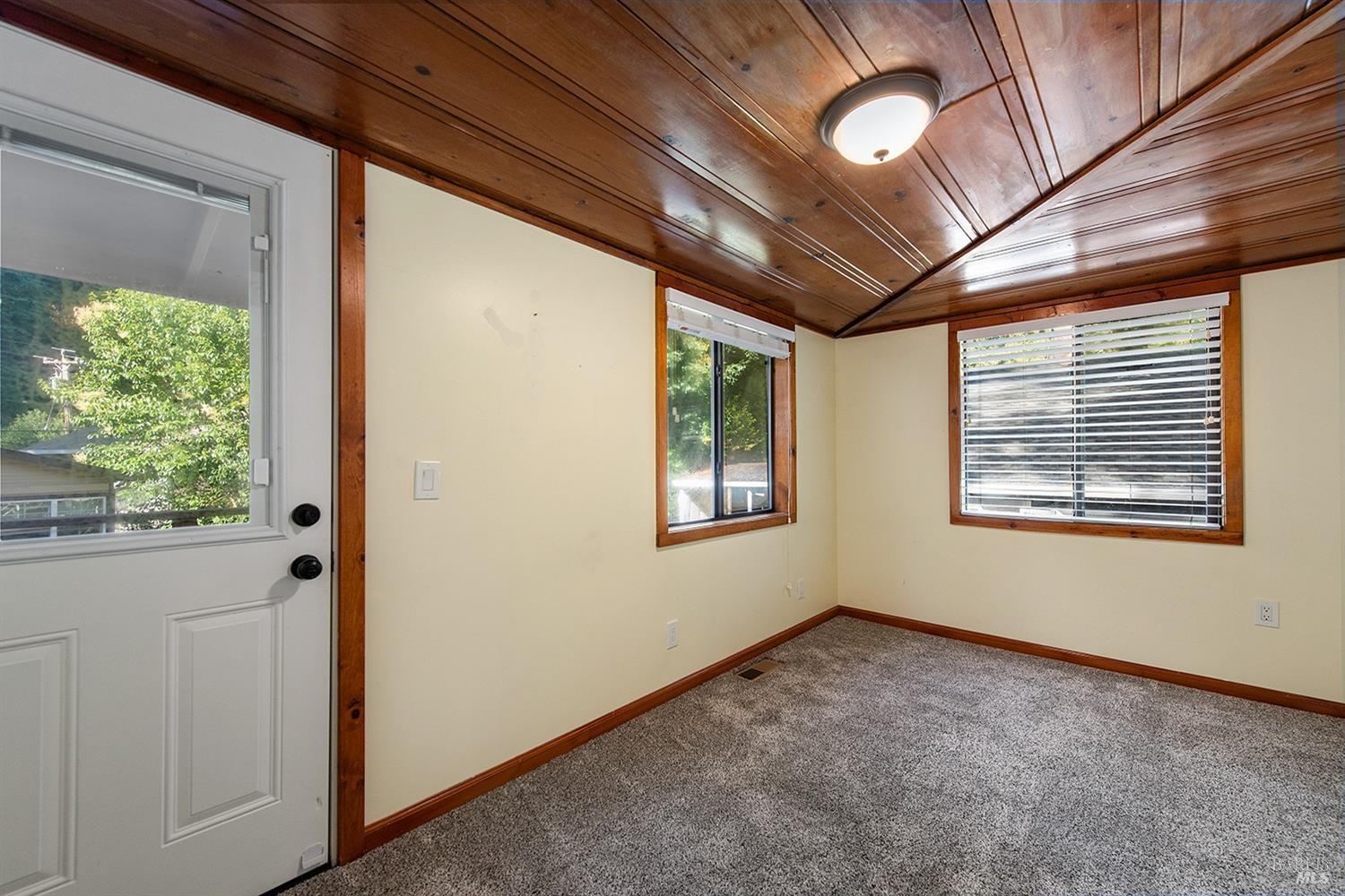 Detail Gallery Image 32 of 62 For 14291 Laurel Rd, Guerneville,  CA 95446 - 2 Beds | 2/1 Baths