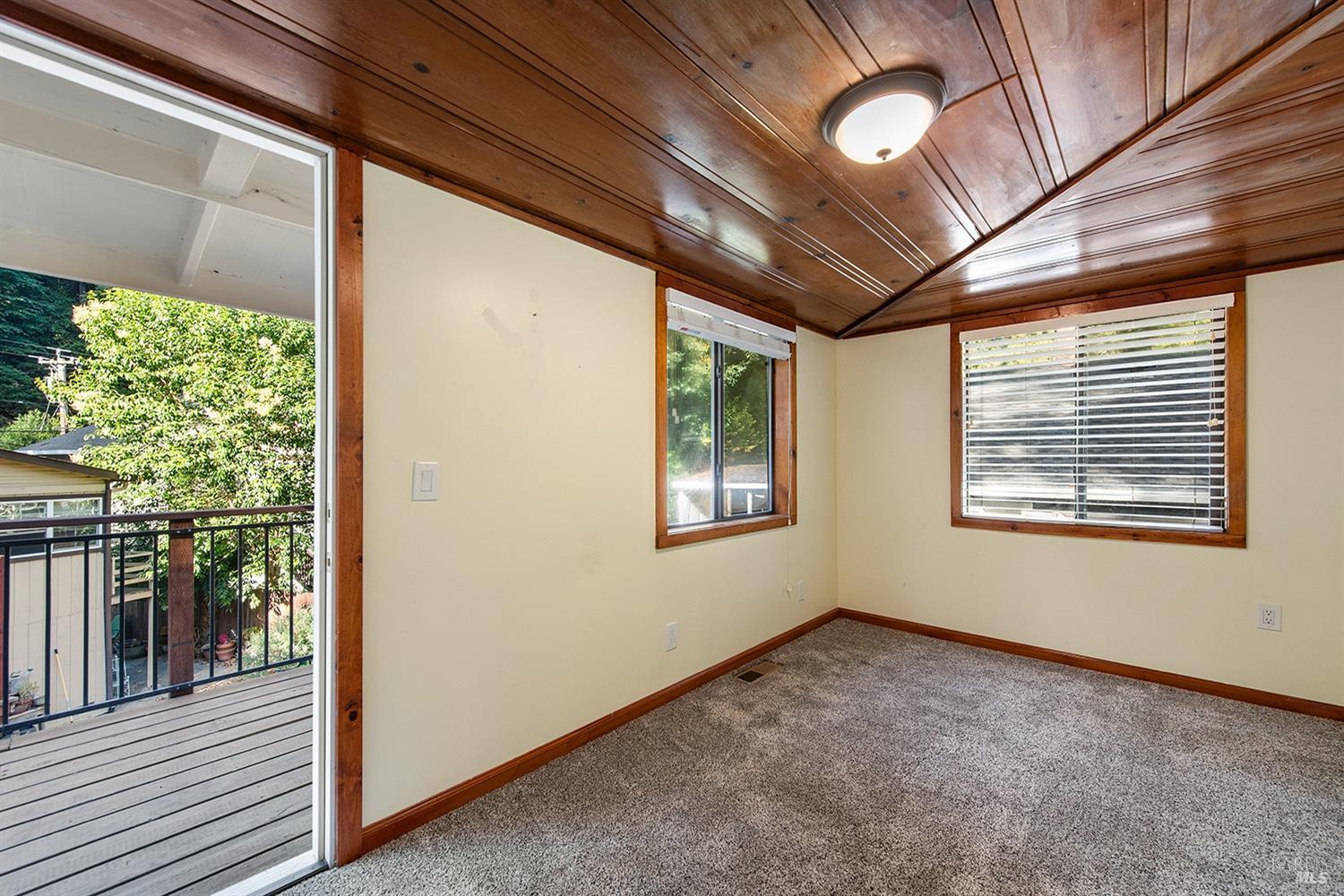 Detail Gallery Image 33 of 62 For 14291 Laurel Rd, Guerneville,  CA 95446 - 2 Beds | 2/1 Baths