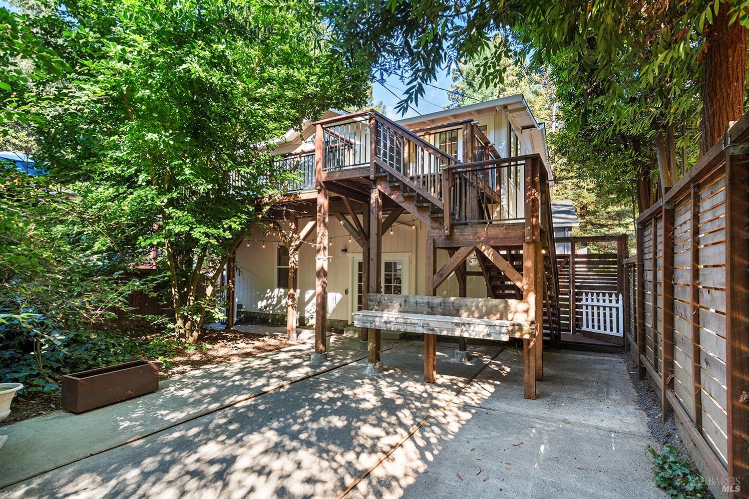 Detail Gallery Image 17 of 62 For 14291 Laurel Rd, Guerneville,  CA 95446 - 2 Beds | 2/1 Baths