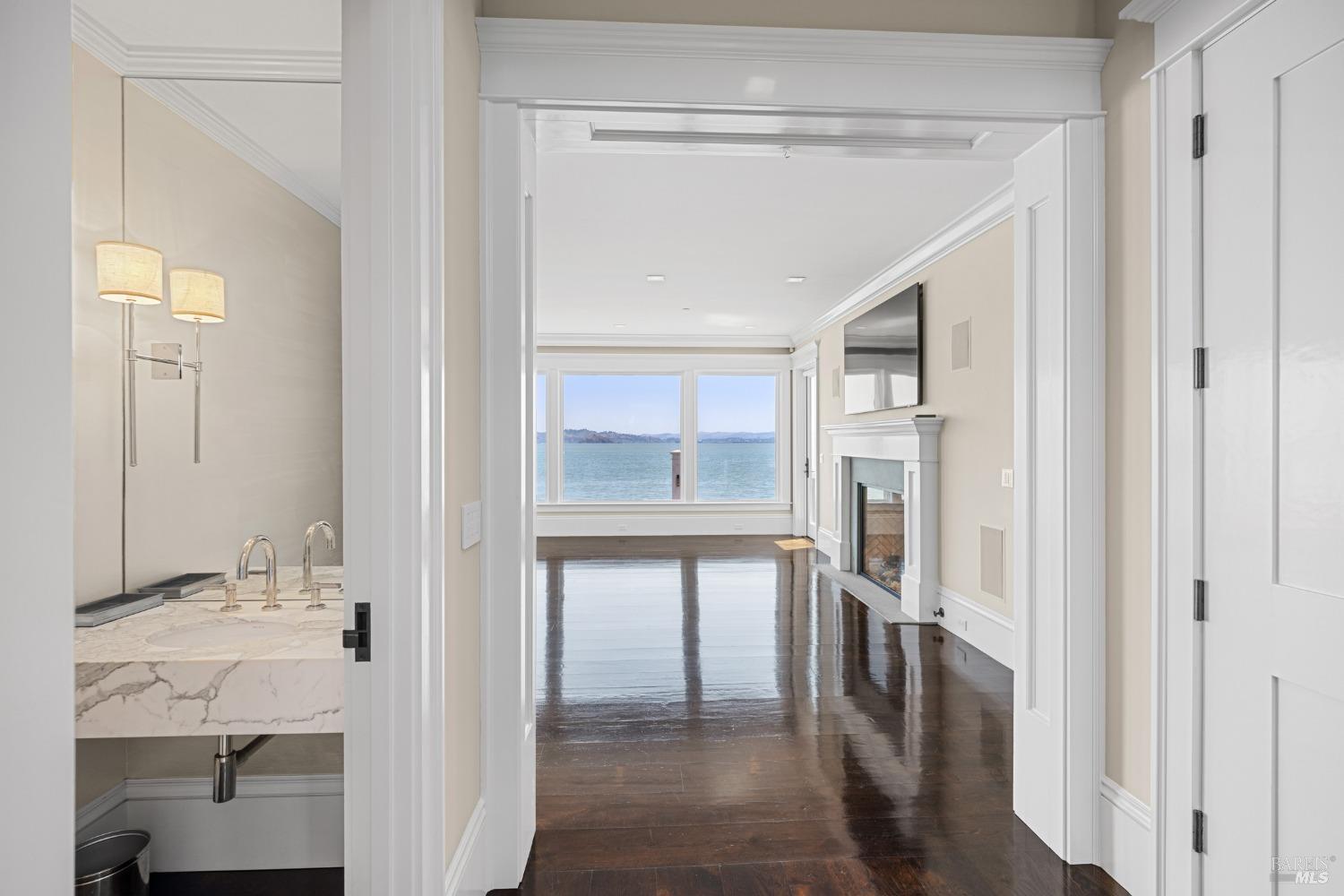 Detail Gallery Image 26 of 35 For 171 Saint Thomas Way, Tiburon,  CA 94920 - 3 Beds | 2/1 Baths