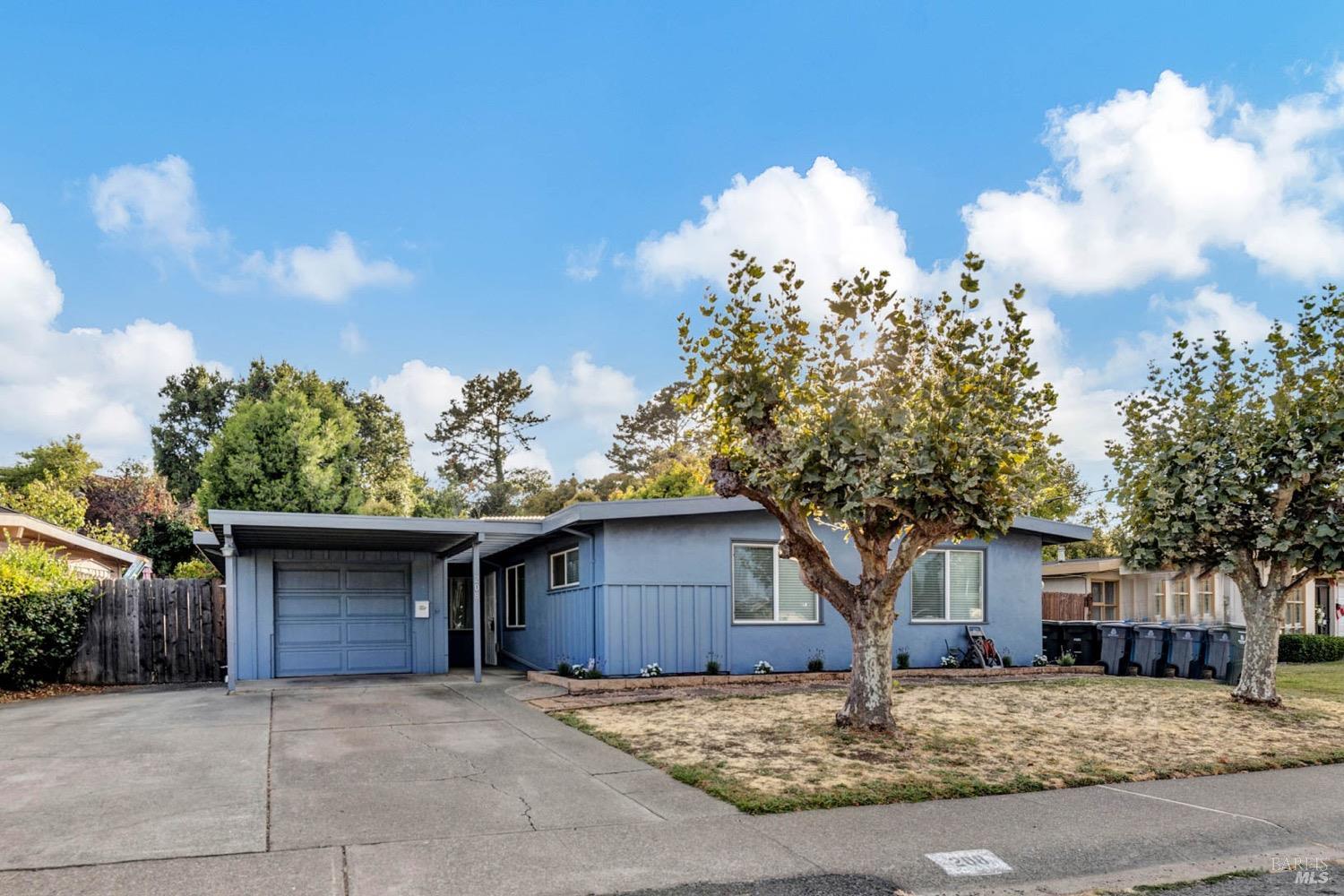 Detail Gallery Image 1 of 1 For 208 Los Altos Pl, American Canyon,  CA 94503 - 3 Beds | 1 Baths