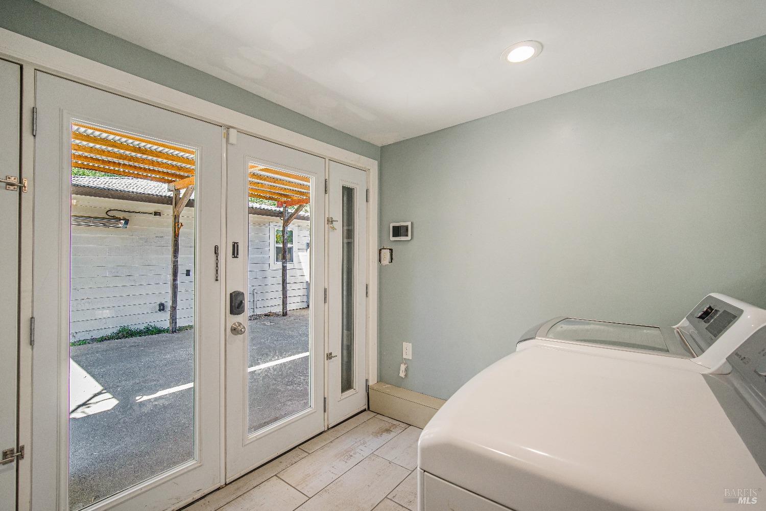 Detail Gallery Image 35 of 44 For 300 Bloomfield Rd, Sebastopol,  CA 95472 - 3 Beds | 2 Baths