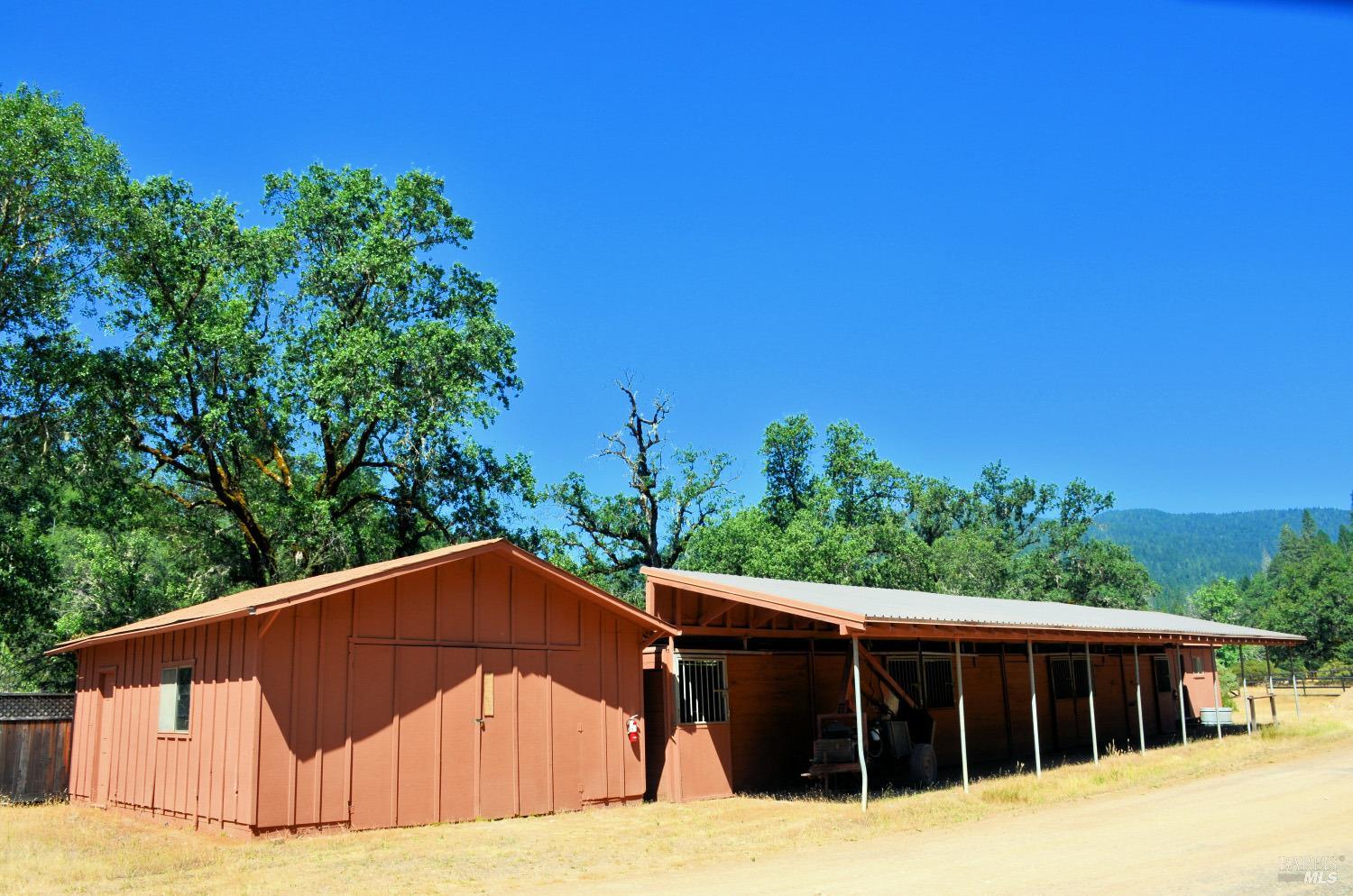 Detail Gallery Image 35 of 41 For 30581 Polo Field Rd, Potter Valley,  CA 95469 - 3 Beds | 2 Baths