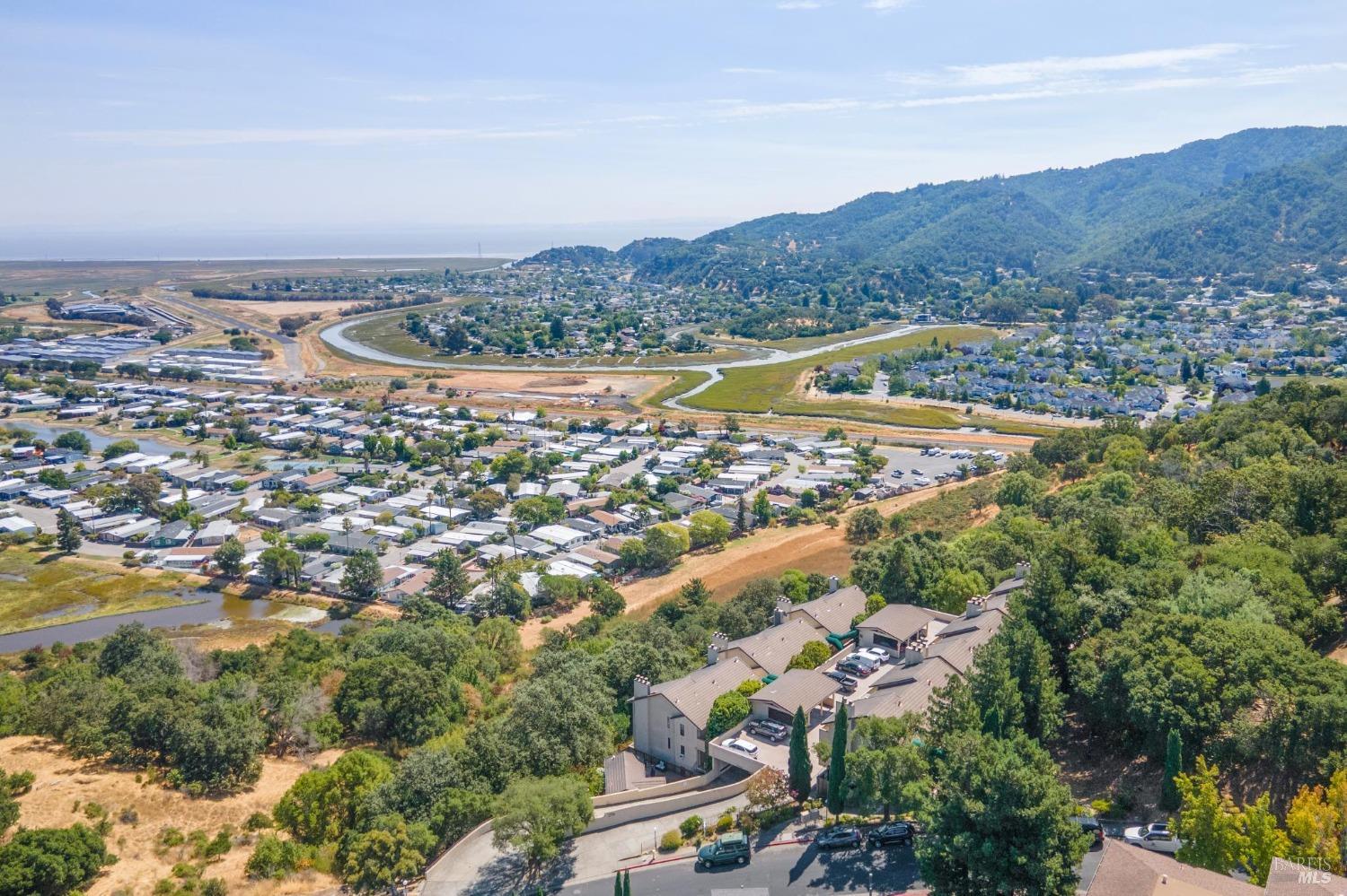 Detail Gallery Image 38 of 39 For 270 Channing Way #23,  San Rafael,  CA 94903 - 2 Beds | 2 Baths