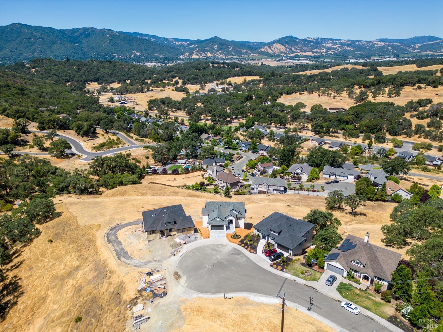 Detail Gallery Image 47 of 51 For 2408 Celestin Ct, Ukiah,  CA 95482 - 5 Beds | 3/1 Baths