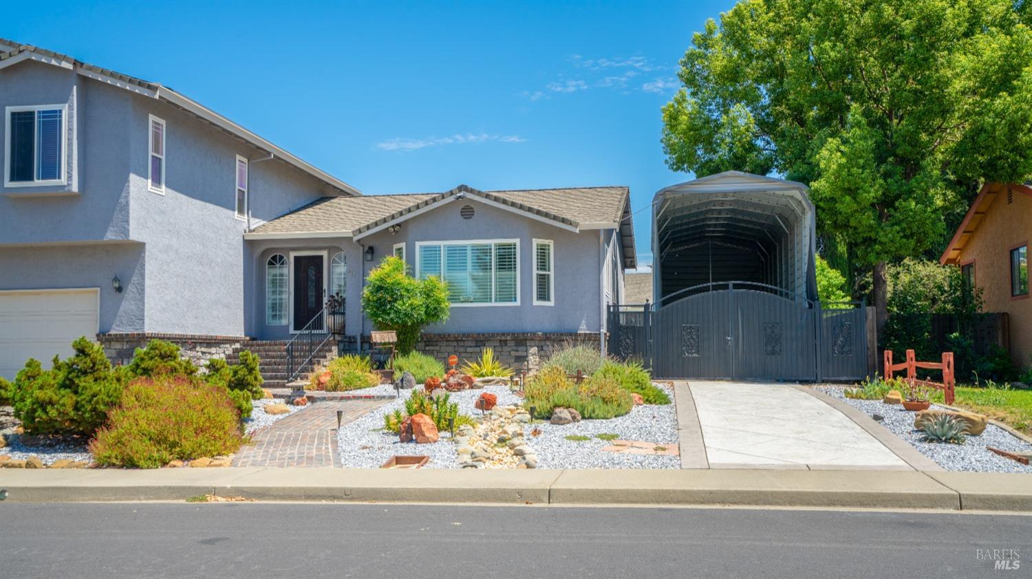 Detail Gallery Image 5 of 38 For 537 Stinson Ave, Vacaville,  CA 95688 - 3 Beds | 2/1 Baths