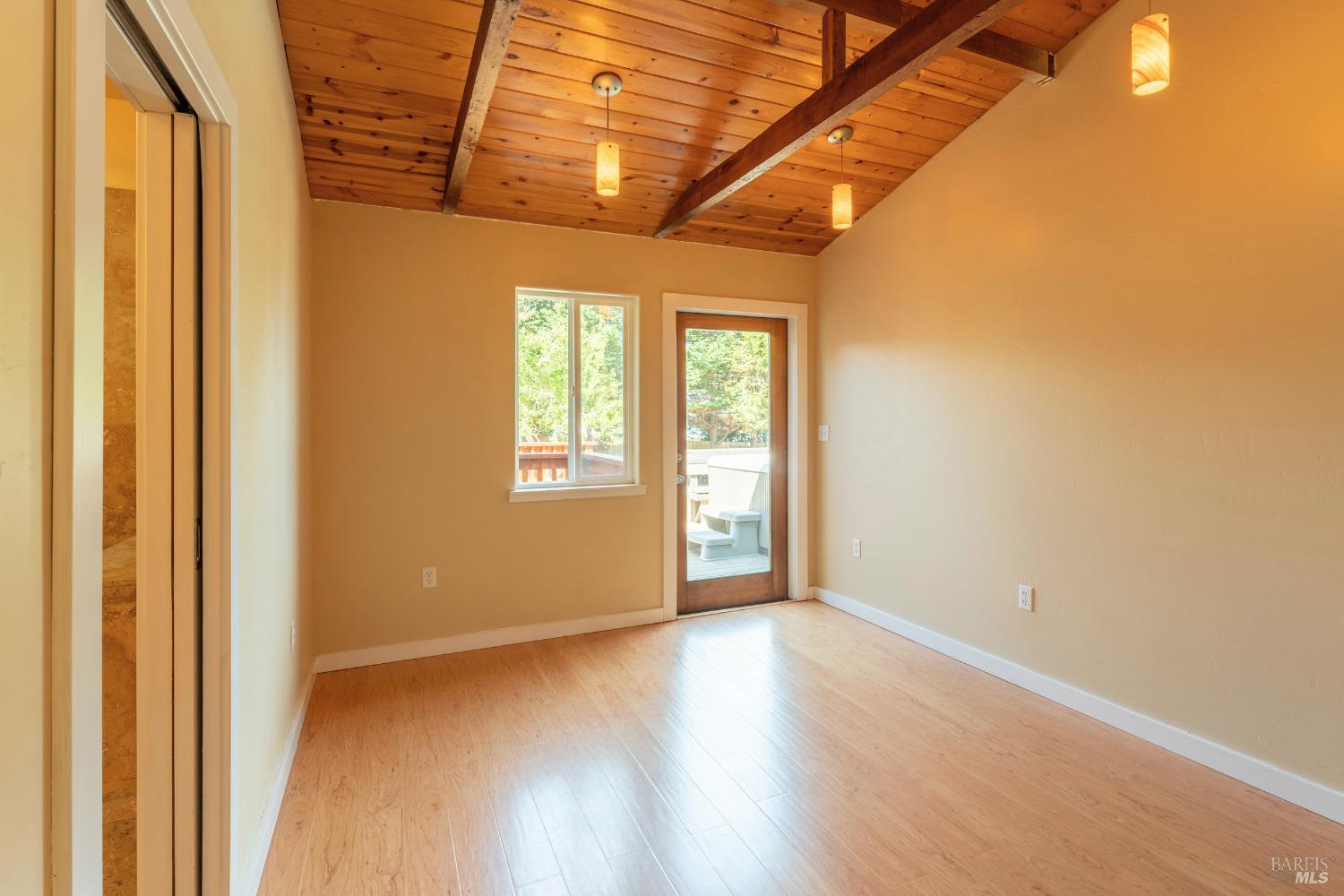 Detail Gallery Image 14 of 25 For 17800 Freitas Ln, Fort Bragg,  CA 95437 - 2 Beds | 1/1 Baths