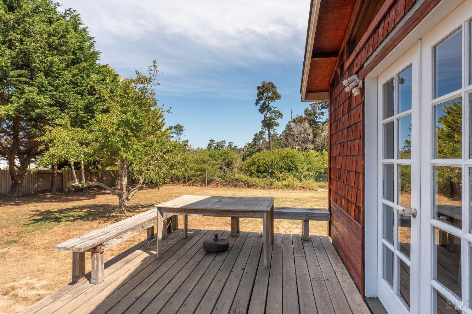 Detail Gallery Image 22 of 25 For 17800 Freitas Ln, Fort Bragg,  CA 95437 - 2 Beds | 1/1 Baths