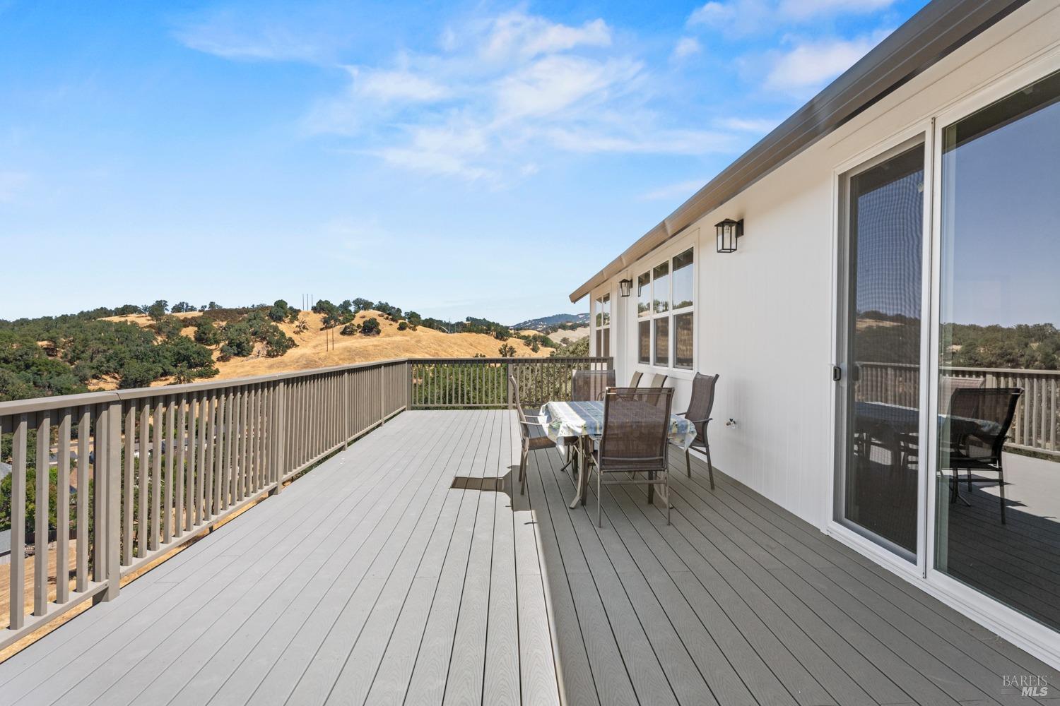 Detail Gallery Image 12 of 51 For 2408 Celestin Ct, Ukiah,  CA 95482 - 5 Beds | 3/1 Baths