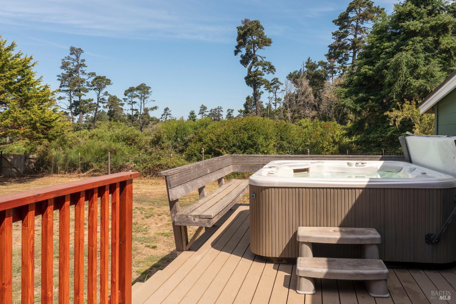 Detail Gallery Image 18 of 25 For 17800 Freitas Ln, Fort Bragg,  CA 95437 - 2 Beds | 1/1 Baths