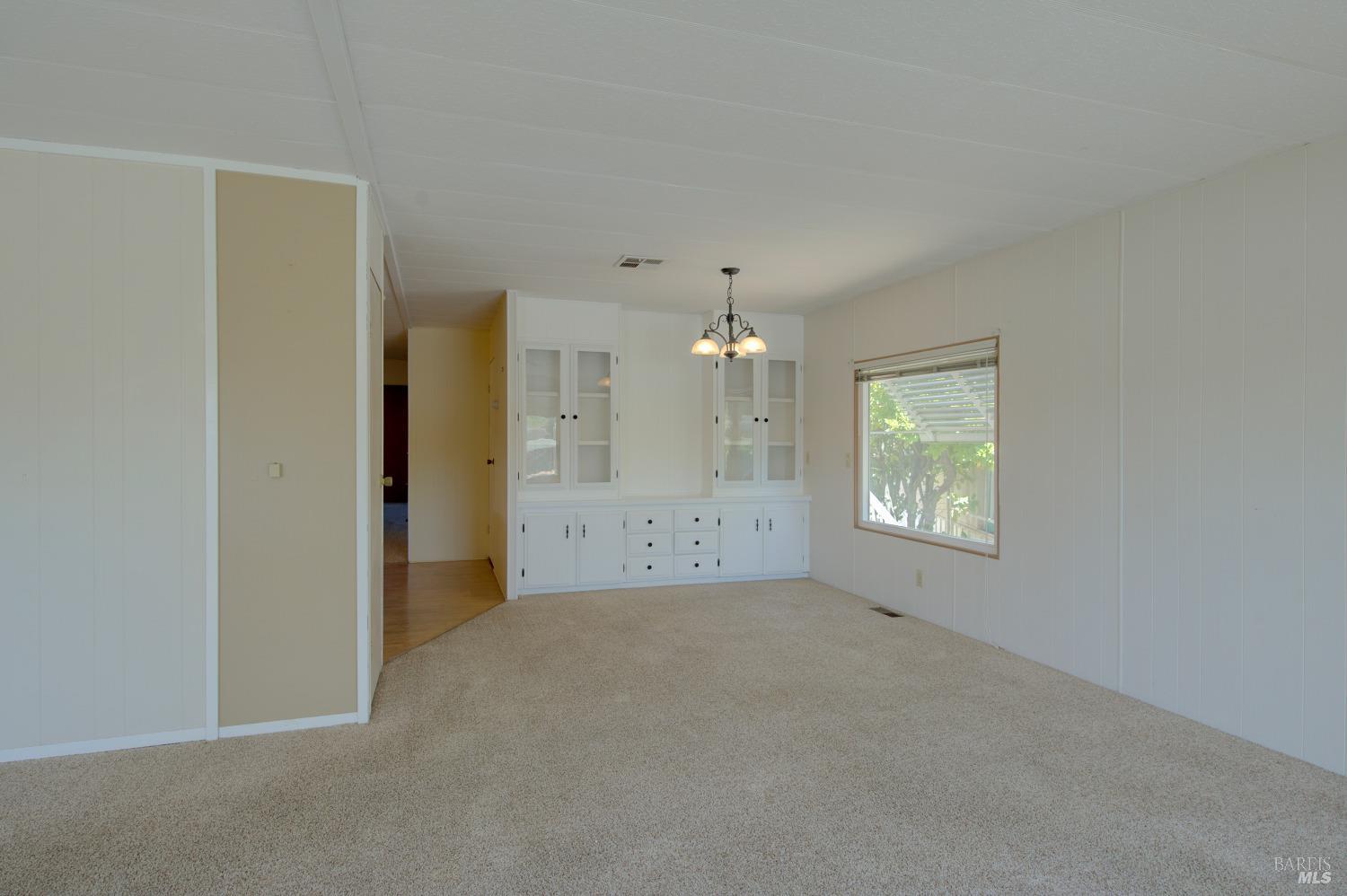 Detail Gallery Image 4 of 25 For 22 Fort Ross Way, Sonoma,  CA 95476 - 2 Beds | 2 Baths