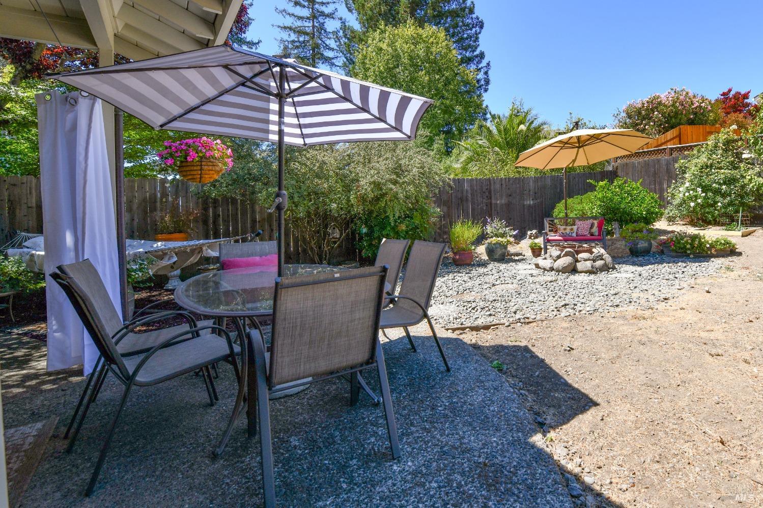 Detail Gallery Image 28 of 35 For 5937 Yerba Buena Rd, Santa Rosa,  CA 95409 - 3 Beds | 2 Baths